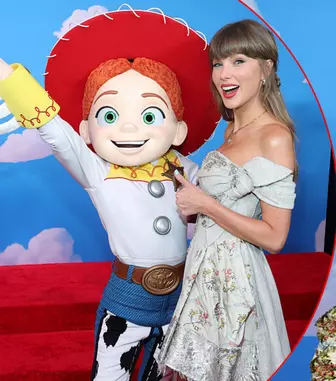 Taylor Swift, apariție de revistă la premiera „Toy Story 5”! Rochia spectaculoasă cu care a marcat revenirea la stilul country