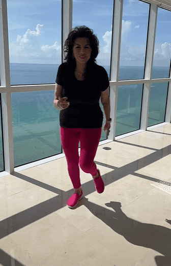 carmen-harra-67-de-ani