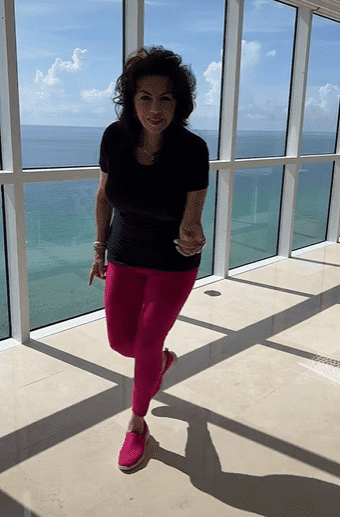 carmen-harra-danseaza-la-67-de-ani