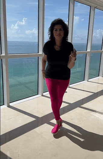 carmen-harra-danseaza