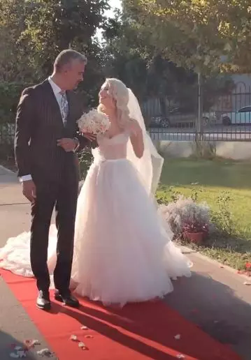 Aurelian Temișan o duce la altar pe Andreea Bălan