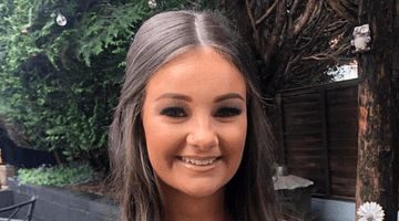 A murit la 19 ani după un cheag de sânge la creier provocat de o pastilă uzuală. Familia cere avertismente clare pe ambalaje