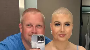 „E doar anxietate,” i-au spus medicii cu trei ani înainte să descopere că pacienta avea cancer. Până la diagnosticul corect tumora a ajuns la 15 cm