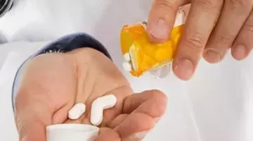 Un antibiotic utilizat pe scară largă, asociat cu un posibil risc crescut de deces