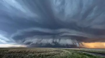 Super El Niño se intensifică mult mai repede decât se estima. Planeta intră într-o nouă fază de vreme extremă