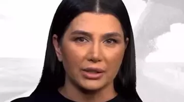 Noi imagini controversate cu Elena Băsescu!  Cât de mult s-a schimbat fiica cea mică a fostului președinte. Operațiile estetice au transformat-o