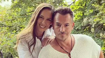 Cum arată vila cu 7 camere a familiei Fodor. Irina și Răzvan au o bucătărie de 22 mp. Și-au făcut propria lor oază de liniște și relaxare, dar NU au ales luxul!