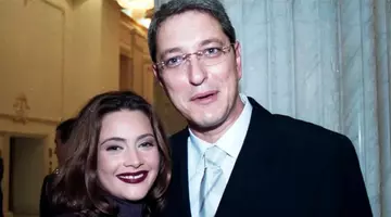 Ce face acum Andrei Zaharescu, la 13 ani după divorțul de Andreea Berecleanu! Din ce își câștigă banii. S-a despărțit cu scandal de fosta prezentatoare tv