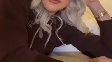 Cum arată casa Loredanei Groza din nordul Capitalei. De ce a refuzat luxul ostentativ și ce obiect neașteptat domină dormitorul artistei? Vezi imagini rare din vila divei!