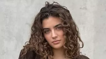 Mamă sau soră?! Cum arată mama Anei Bodea: «E cea mai frumoasă femeie!» Asemănarea e uluitoare [21 FOTO]
