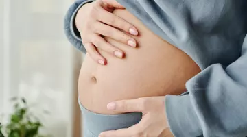 „Sunt doctor și acesta e primul lucru pe care îl spun tuturor femeilor 50+ care nu scapă de balonare”