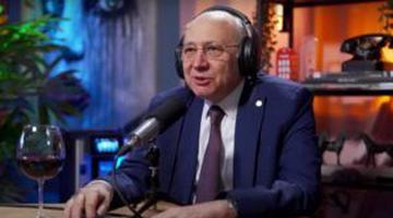 Alimentul care ajută la regenerarea ficatului. Prof. Dr. Irinel Popescu avertizează: ”O linguriță antagonizează efectele toxice”