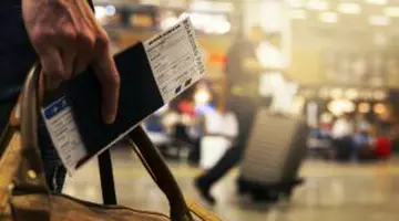 Greșeala pe care mulți turiști o fac înainte de vacanță. Un document de câțiva lei te poate salva de cheltuieli uriașe