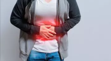 Arsurile la stomac pot ascunde un cancer mortal. Tot mai multe diagnostice tardive de cancer esofagian, iar medicii spun clar ce simptome nu trebuie ignorate