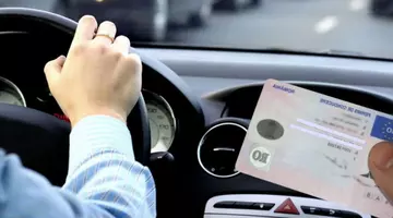 Cum poți reduce perioada de suspendare a permisului auto în 2026. Noile reguli pe care toți șoferii trebuie să le știe