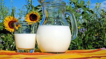 3 ingrediente „miraculoase” din lapte care îți pot transforma sănătatea, potrivit nutriționistului