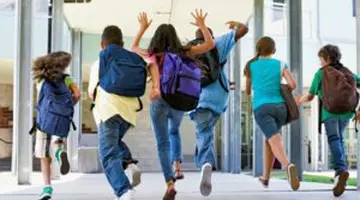 Ministerul Educației a decis forma finală a anului școlar 2026-2027. Noutăți pentru elevi și dascăli!