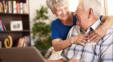 Ajutor de 200 de lei pentru pensionari înainte de Paște. Unde se acordă și cine poate beneficia