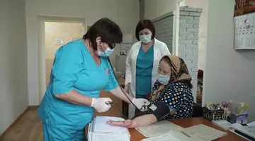 LISTA serviciilor medicale de care beneficiază de la 1 ianuarie persoanele înscrise în programele naţionale de sănătate, cu sau fără venituri