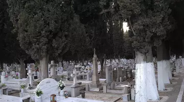 150 de victime COVID, exhumate după ce trupurile nu s-au descompus nici la cinci ani