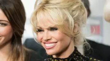 Pamela Anderson, mărturisire cutremurătoare despre boală: „Mi s-a spus că mai am aproximativ 10 ani de trăit”
