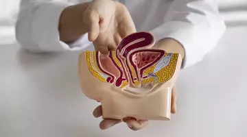 Semnul de alarmă al cancerului de colon pe care medicii spun să nu-l ignori. Când e cazul să mergi urgent la doctor