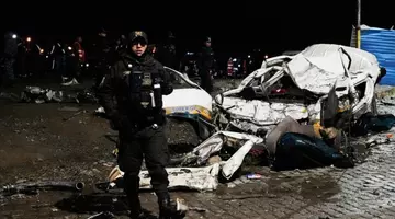 Avion prăbușit pe autostradă. Sunt cel puțin 20 de morți