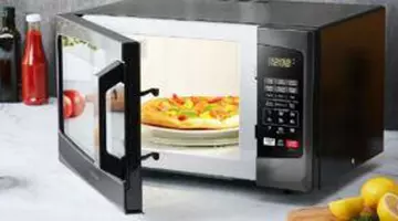 7 alimente pe care NU ar trebui să le reîncălzești la microunde. Pot deveni periculoase
