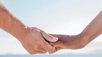 Caz rar de eutanasie dublă în Olanda. Ultima dorință a doi soți a fost să moară împreună. Medicii au aprobat cererea
