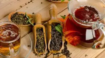 99% dintre oameni prepară ceaiul verde greșit. Greșeala care îi distruge proprietățile pentru sănătate