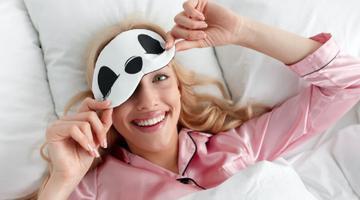 Băutura considerată cel mai puternic somnifer natural. Ajută organismul să producă melatonină și îmbunătățește calitatea somnului