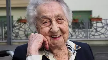 Una dintre cele mai longevive femei, care a trăit 117 ani, mânca același aliment de trei ori pe zi. Ce au descoperit cercetătorii în intestinul ei