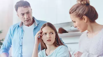 Cele 7 fraze pe care părinții NU ar trebui să le spună niciodată primului născut. Pot lăsa urme emoționale pe termen lung