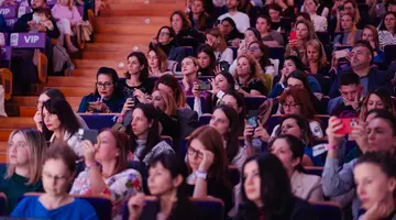 Ce îi preocupă astăzi pe părinți? Experți internaționali vin la București pentru ParentED Fest 2026