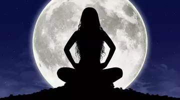 Horoscop 4 decembrie. Luna Rece activează decizii greu de amânat. Mesaje puternice pentru fiecare zodie