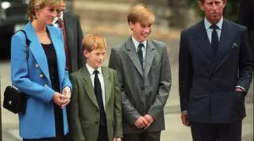 Fratele Prințesei Diana rupe tăcerea după aproape 30 de ani. Ce i-ar fi spus regele Charles după moartea lui Lady Di: „O vom uita curând”