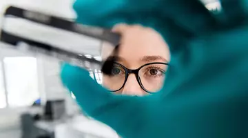 Descoperire medicală! Un tratament experimental pentru hepatita B ar putea opri virusul în celulele ficatului
