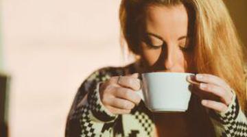 Ce se întâmplă, de fapt, în corpul tău când bei cafea în fiecare dimineață. Cu siguranță nu știai ASTA