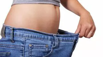 Greutatea se schimbă odată cu vârsta. Câte kilograme sunt considerate normale după 30, 40 și 50 de ani