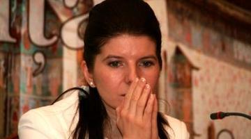 Cu ce se ocupă acum Monica Iacob Ridzi, după ce a dispărut din viața politică! Fostul Ministru s-a schimbat radical. A avut și probleme mari de sănătate