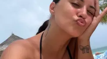 Cum arată acum Antonia în costum de baie. Artista a avut probleme de sănătate, după ce și-a mărit posteriorul cu Aquafilling