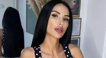 Nu mai e Cruduța! Cum arată acum bruneta după două nașteri. Fanii, șocați de cele mai recente imagini cu ea