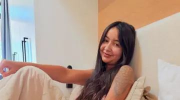 O influenceriță de 33 de ani a murit în urma unei operații plastice complexe. A lăsat în urmă trei copii și un soț îndurerat: „A fost dragostea vieții mele, cea mai bună soție și o mamă incredibilă”