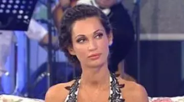 Imagini WOW cu Nicoleta Luciu! Vedeta, mamă a 4 copii, arată demențial. Mai bine ca-n tinerețe