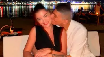 O fostă prezentatoare TV a renunțat la presă și s-a mutat cu logodnicul fotbalist în America de Sud: „Cel mai frumos capitol pe care îl încep…”