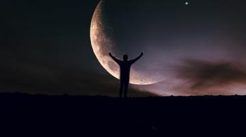 Luna Nouă din 14 iulie în zodia Racului, un nou început pentru suflet, familie și viața de acasă