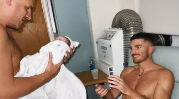 E vestea momentului în showbiz! Cei doi iubiți au devenit părinți de fetiță și sunt în culmea fericirii! Au publicat deja și prima poză cu micuța! „E perfectă! Suntem îndrăgostiți de ea”