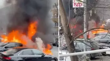 Ce s-a aflat despre femeia care a murit după ce mașina electrică în care se afla a luat foc, în mijlocul zilei, în sectorul 6 al Capitalei