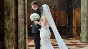 La 2 ani de la superba nuntă, încă un cuplu celebru din România divorțează! Celebrul politician și soția lui și-au spus adio! „Da, este adevărat”