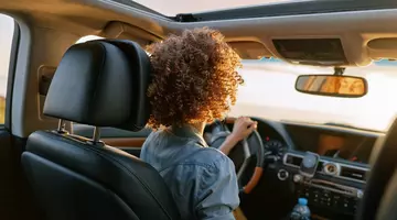 Permisul auto, reguli noi din 6 noiembrie. Ce se schimbă pentru șoferii cu probleme de sănătate, dependență de alcool sau afecțiuni de vedere